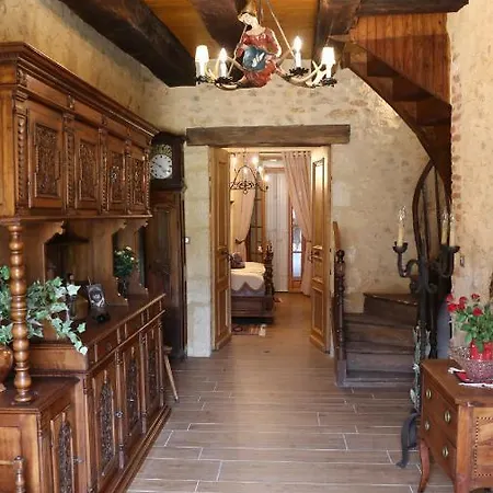 Au Relais Du Croquant Du Périgord, Classée 3 étoiles Val de Louyre et Caudeau