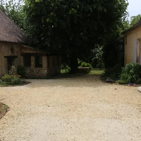 Au Relais Du Croquant Du Perigord, Classee 3 Etoiles Nyaraló